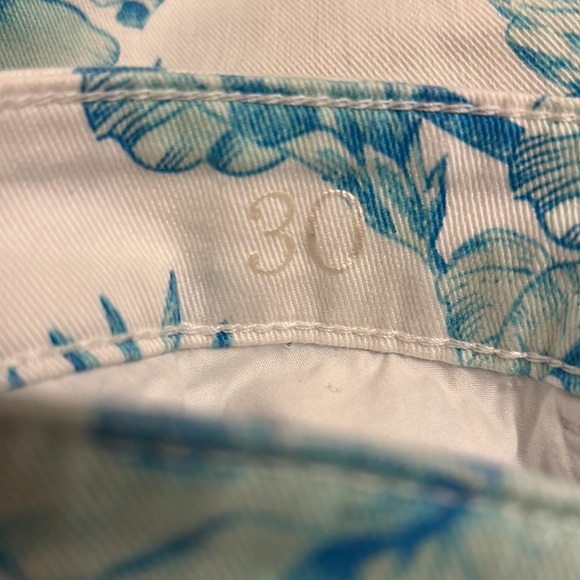 Tommy Bahama ladies capris - Picture 4 of 6